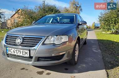 Седан Volkswagen Passat 2006 в Луцьку