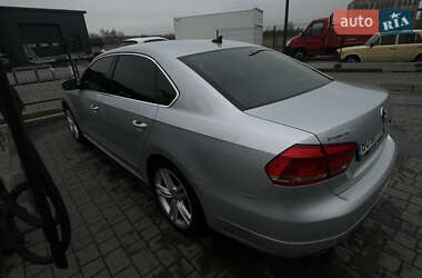 Седан Volkswagen Passat 2014 в 