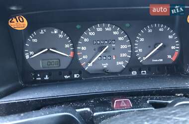 Седан Volkswagen Passat 1991 в 