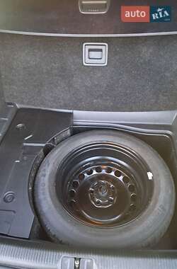Универсал Volkswagen Passat 2011 в 