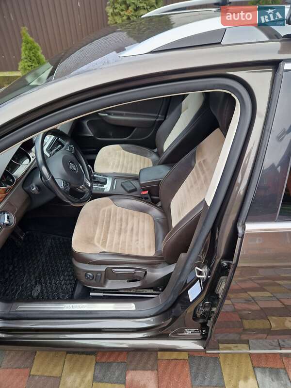 Универсал Volkswagen Passat 2011 в Владимирце
