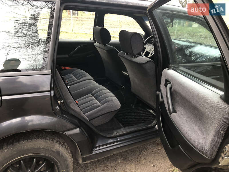 Универсал Volkswagen Passat 1992 в Клевани