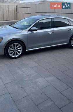 Седан Volkswagen Passat 2012 в 