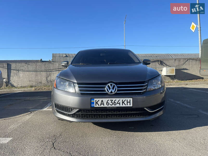 Седан Volkswagen Passat 2013 в 