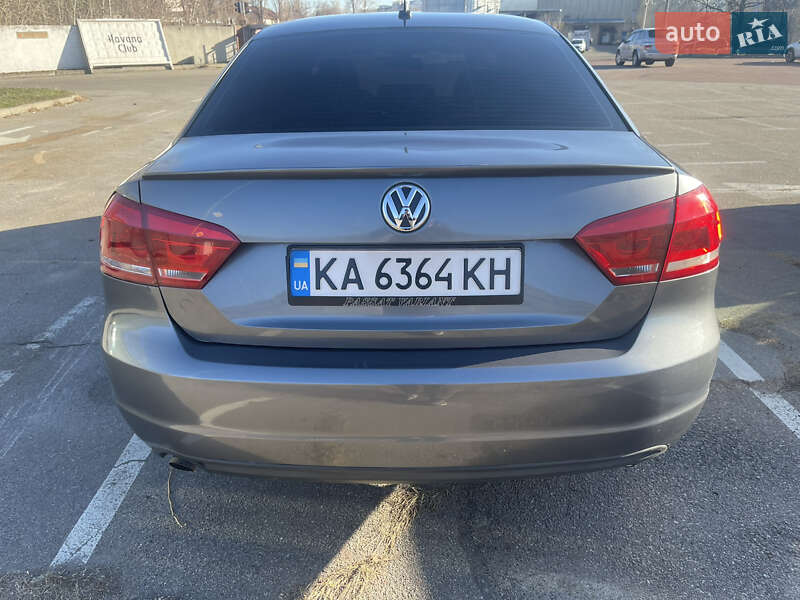 Седан Volkswagen Passat 2013 в Києві