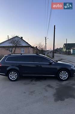 Універсал Volkswagen Passat 2011 в Костопілі