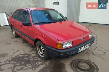 Седан Volkswagen Passat 1991 в Житомире