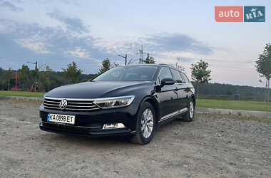 Универсал Volkswagen Passat 2018 в Ирпене