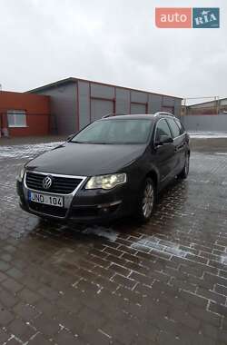 Универсал Volkswagen Passat 2006 в Сумах