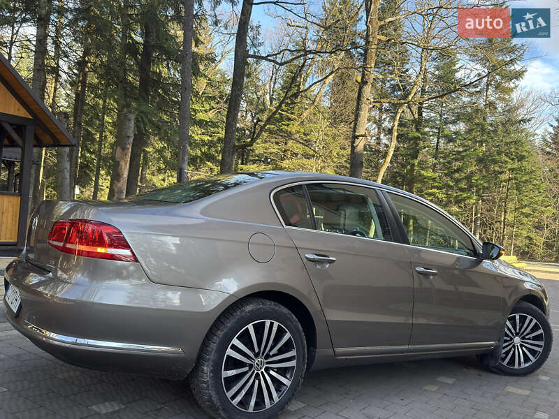 Седан Volkswagen Passat 2011 в Дрогобыче