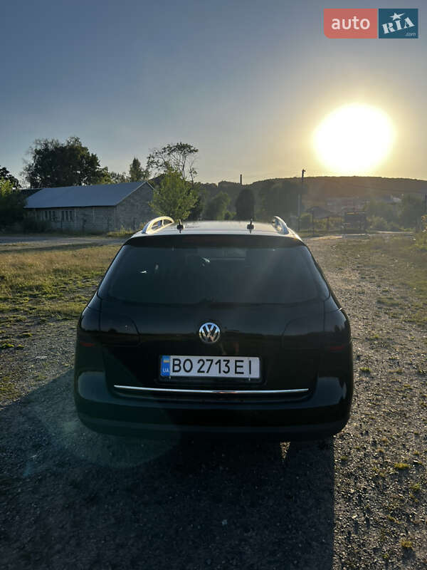 Универсал Volkswagen Passat 2010 в Тернополе