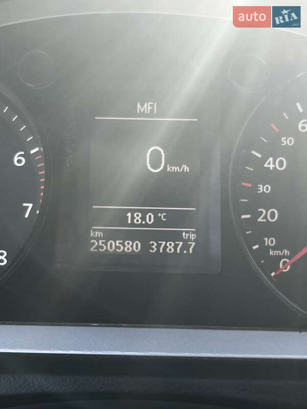 Универсал Volkswagen Passat 2010 в Тернополе