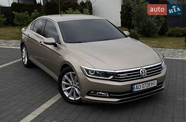 Седан Volkswagen Passat 2016 в Мукачево