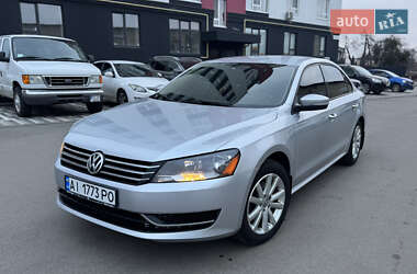 Седан Volkswagen Passat 2012 в Києві