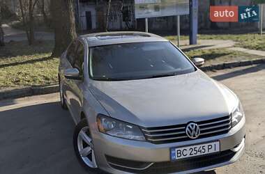 Седан Volkswagen Passat 2012 в Львові