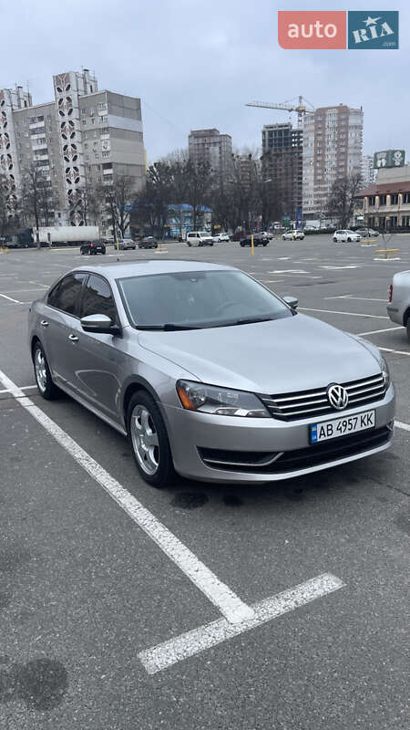 Volkswagen Passat 2012