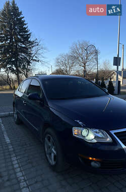 Седан Volkswagen Passat 2007 в Золочеві