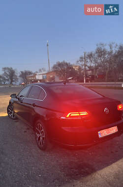 Седан Volkswagen Passat 2019 в Одессе