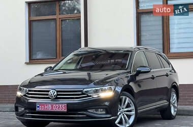 Універсал Volkswagen Passat 2020 в Львові