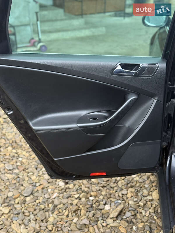 Универсал Volkswagen Passat 2005 в Косове