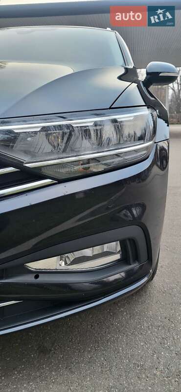 Універсал Volkswagen Passat 2020 в Кривому Розі