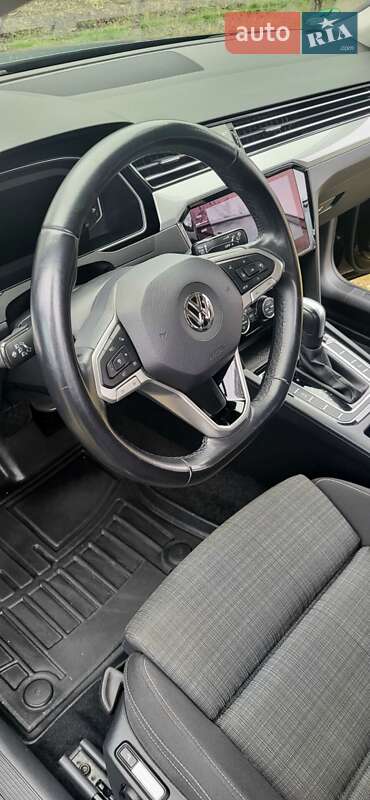 Універсал Volkswagen Passat 2020 в Кривому Розі