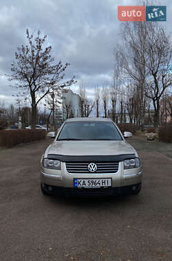 Седан Volkswagen Passat 2005 в Обухові