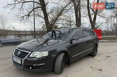 Універсал Volkswagen Passat 2005 в Вінниці