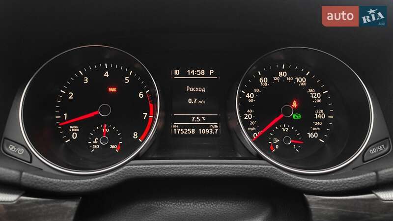 Седан Volkswagen Passat 2015 в Киеве