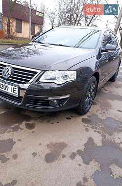 Універсал Volkswagen Passat 2006 в Первомайську