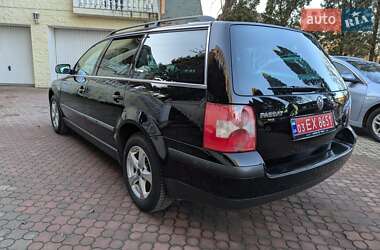 Универсал Volkswagen Passat 2002 в Ровно