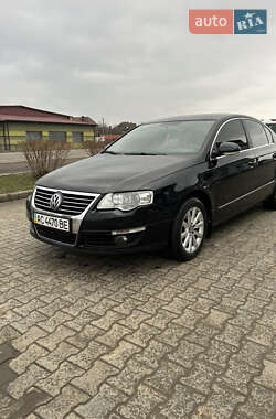 Седан Volkswagen Passat 2009 в Луцьку