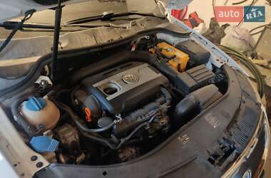 Седан Volkswagen Passat 2009 в 