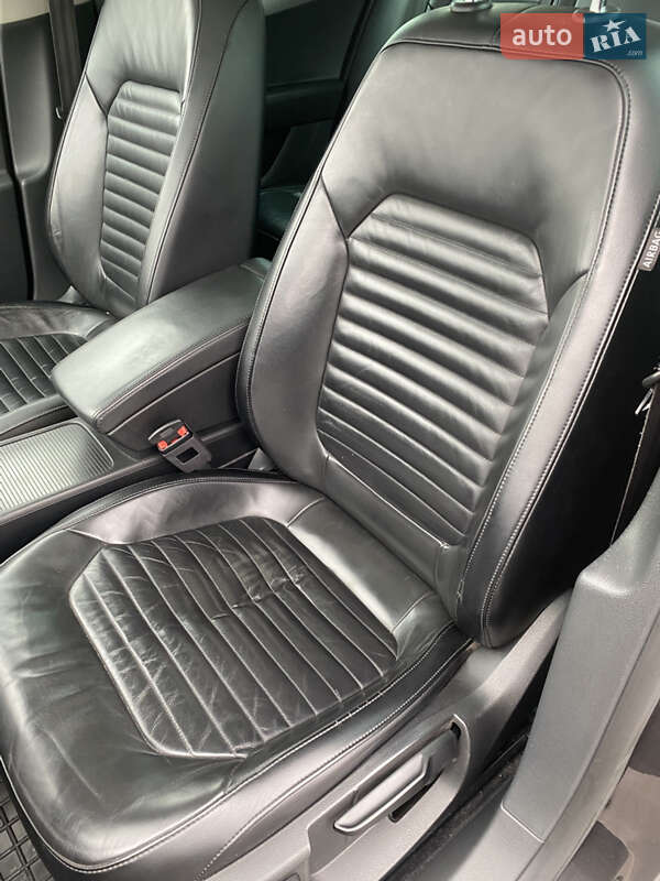 Универсал Volkswagen Passat 2011 в Ивано-Франковске фото 33 Универсал Volkswagen Passat 2011 в Ивано-Франковске