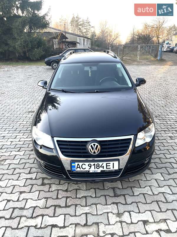 Универсал Volkswagen Passat 2009 в 