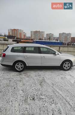 Универсал Volkswagen Passat 2009 в 