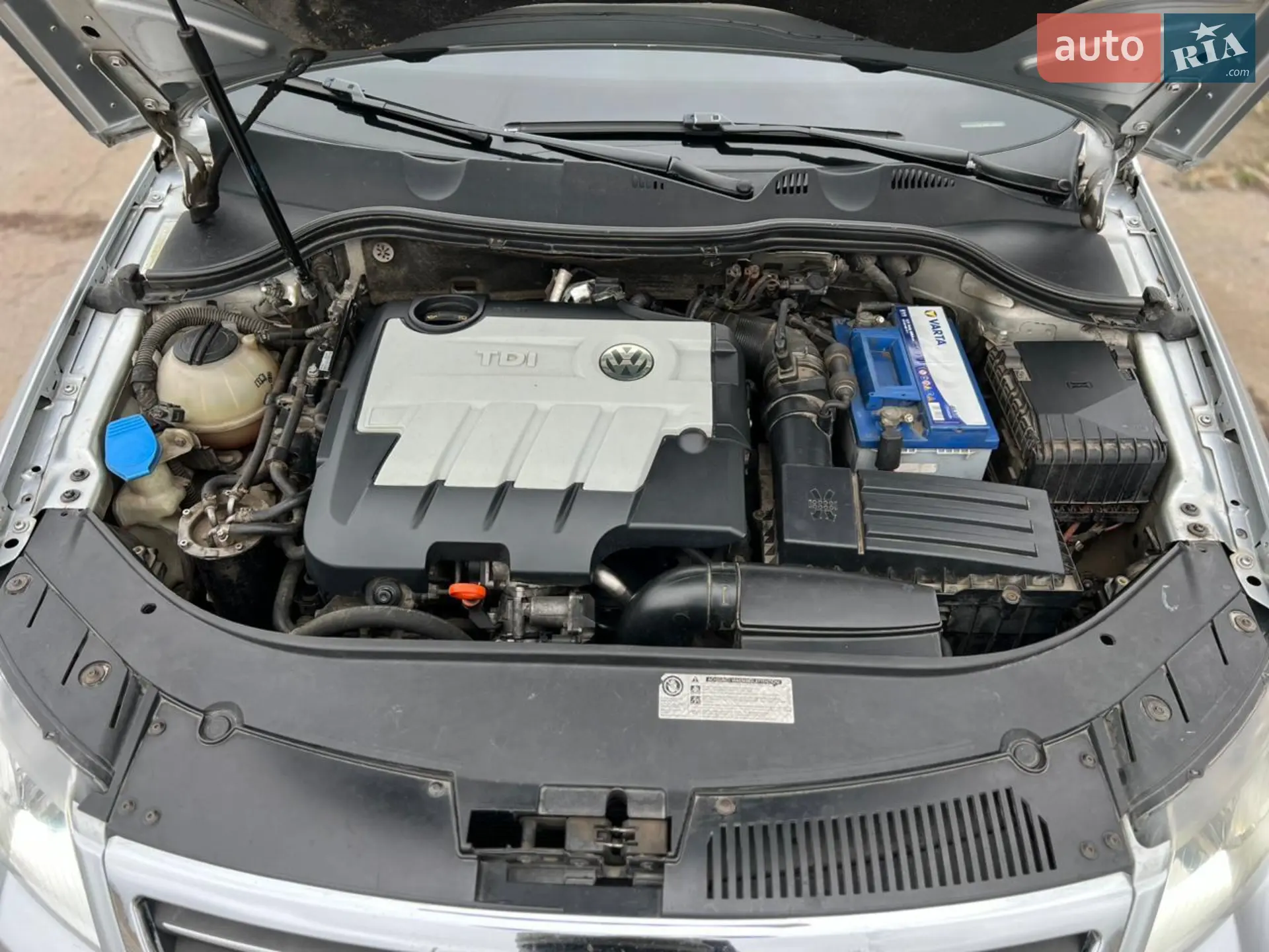 2010 Volkswagen Passat - мініатюра 12