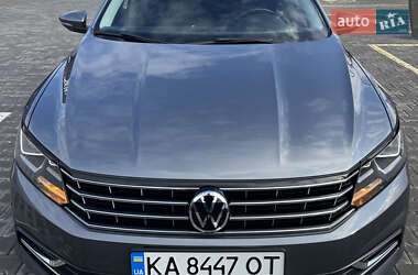 Седан Volkswagen Passat 2018 в Софіївській Борщагівці