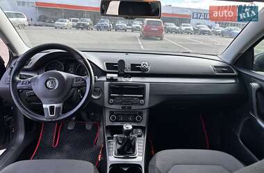 Седан Volkswagen Passat 2011 в 