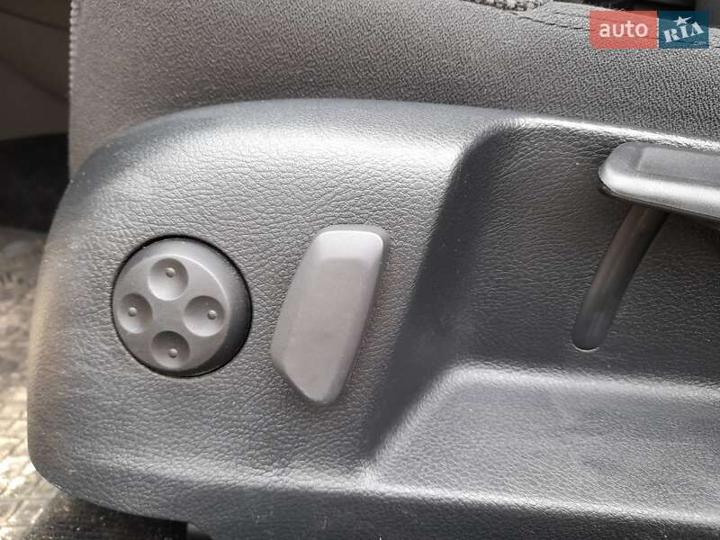 Седан Volkswagen Passat 2009 в Києві фото 5 Седан Volkswagen Passat 2009 в Києві
