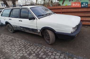 Универсал Volkswagen Passat 1986 в Жовкве