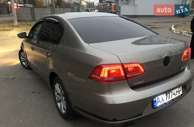 Седан Volkswagen Passat 2012 в 
