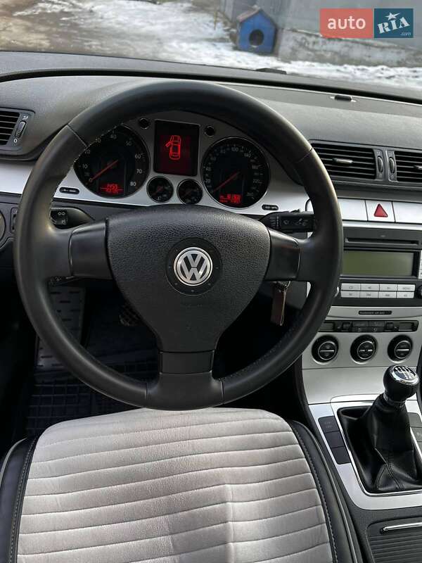 Седан Volkswagen Passat 2008 в Гусятині