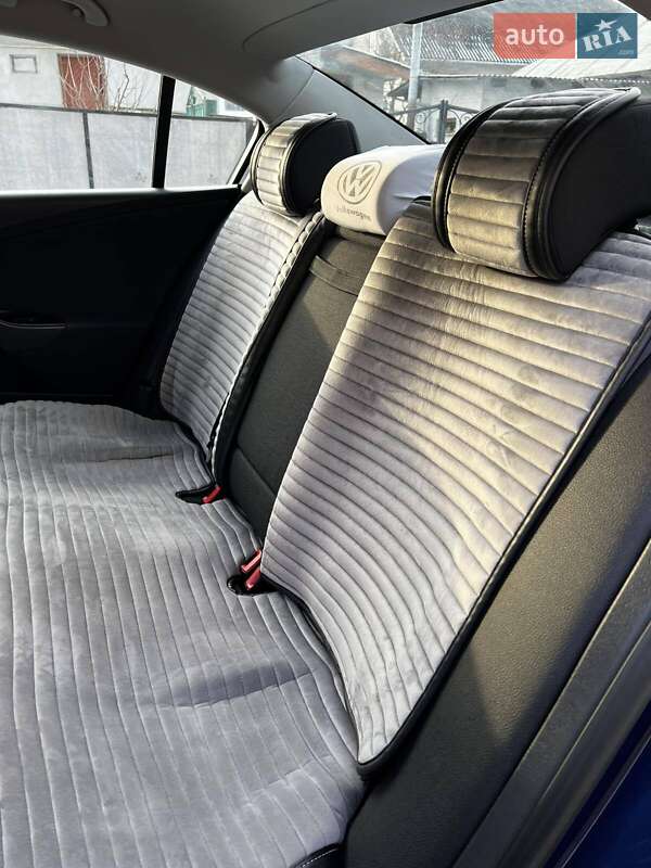Седан Volkswagen Passat 2008 в Гусятині