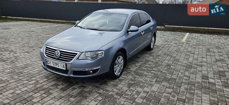 Седан Volkswagen Passat 2008 в Ольшанке