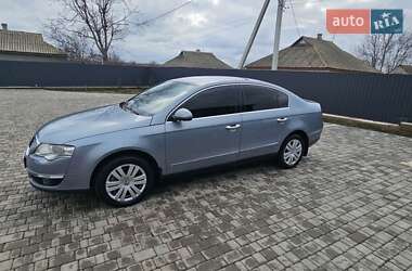 Седан Volkswagen Passat 2008 в Ольшанке