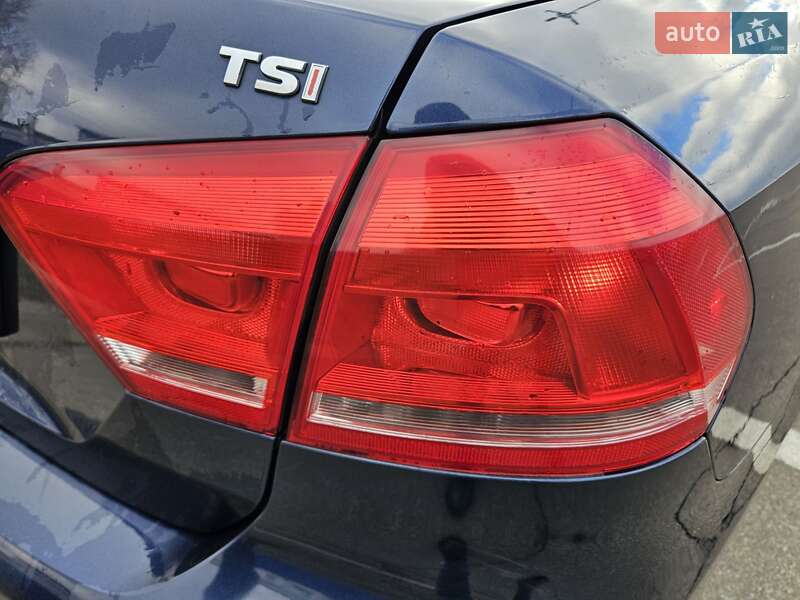 Седан Volkswagen Passat 2013 в Борисполе