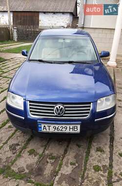 Седан Volkswagen Passat 2001 в Бурштыне