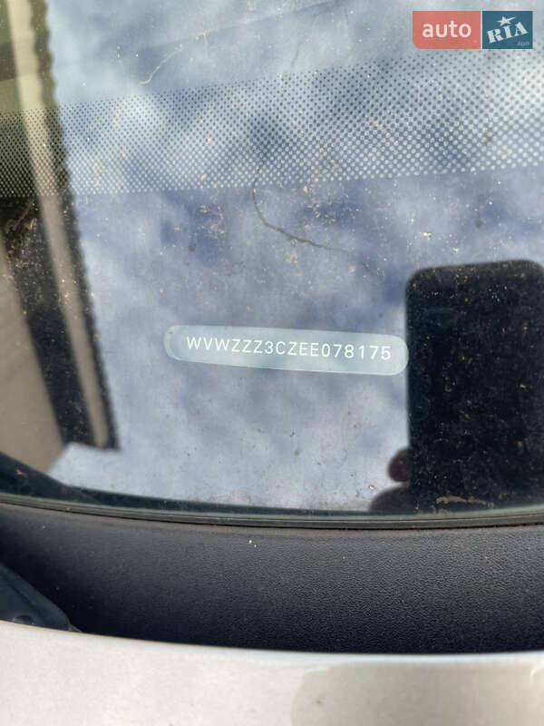 Універсал Volkswagen Passat 2013 в Маневичах