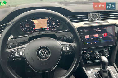 Универсал Volkswagen Passat 2017 в 